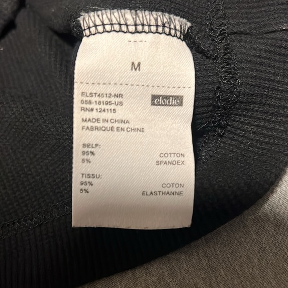 Cropped Sweater - Picture 5 of 7